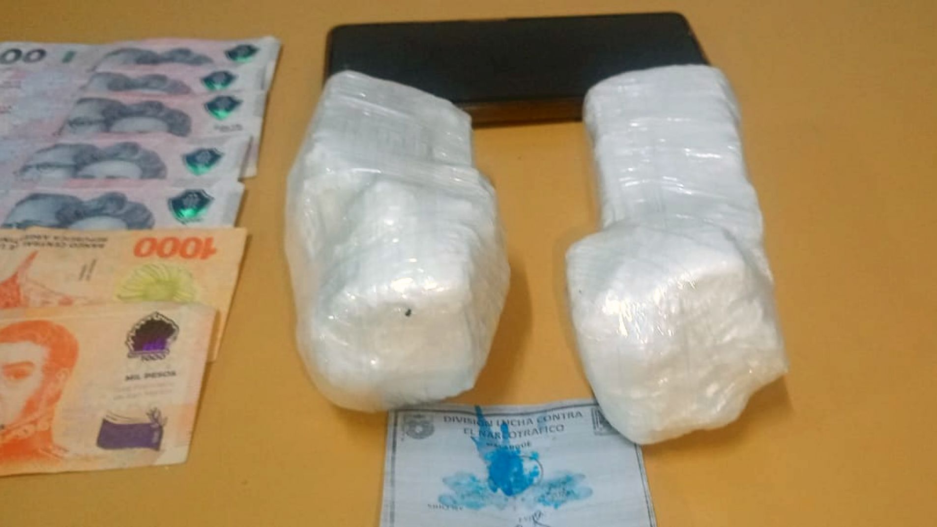 Secuestraron más de medio kilo de cocaína y detuvieron a una "mulita"